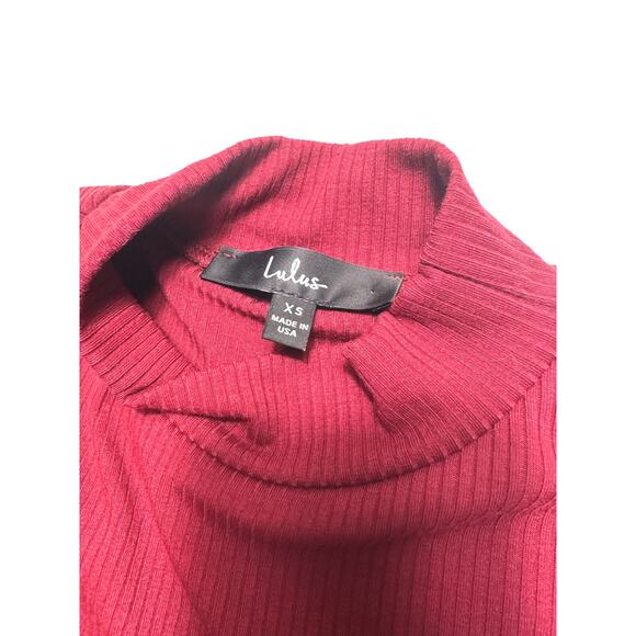 Lulus Wine- Red Ribbed Cut-Out Mock Neck Bodysuit Size XS - Picture 4 of 8